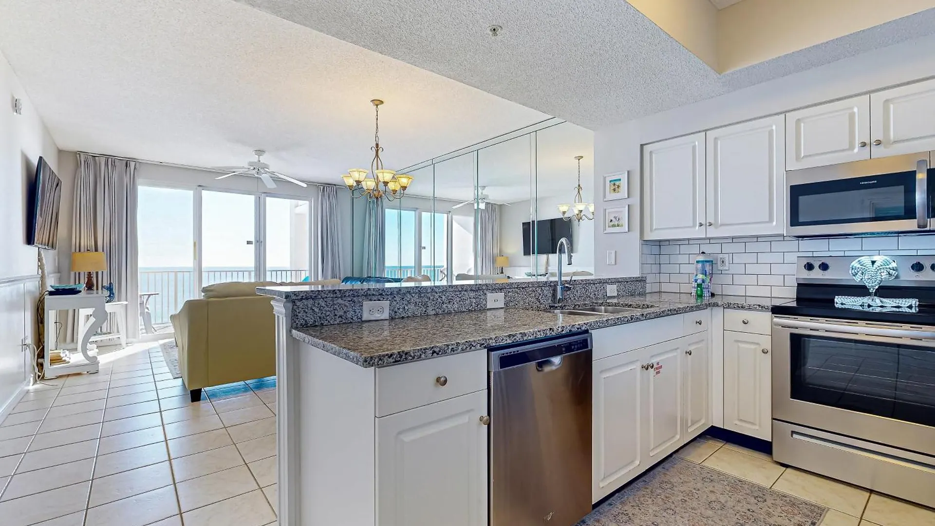 Majestic Sun B905 Apartment Destin