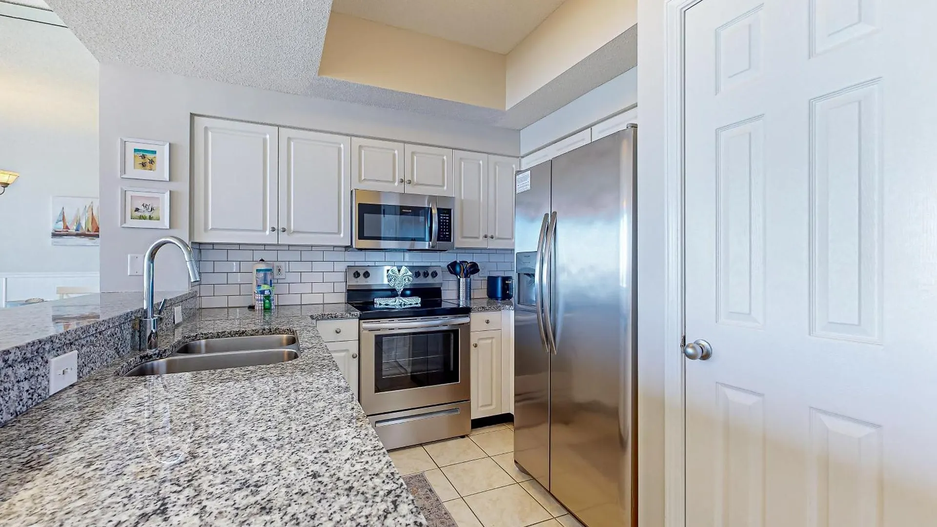 Majestic Sun B905 Apartment Destin